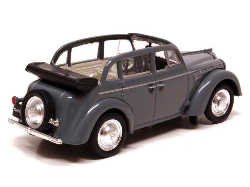 69206 Moskvitch 400-420A Découvrable