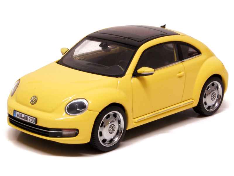69245 Volkswagen New Beetle 2011