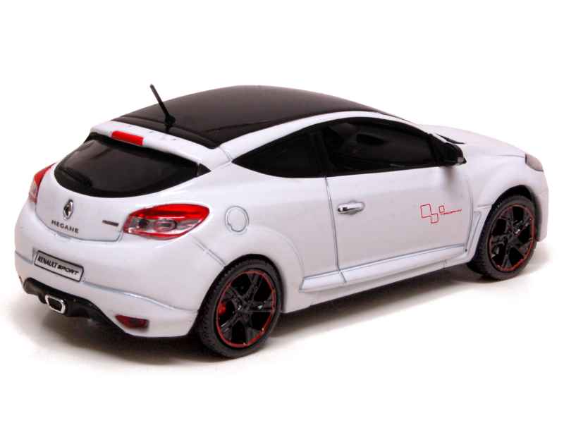 69261 Renault Mégane III RS Trophy 2011