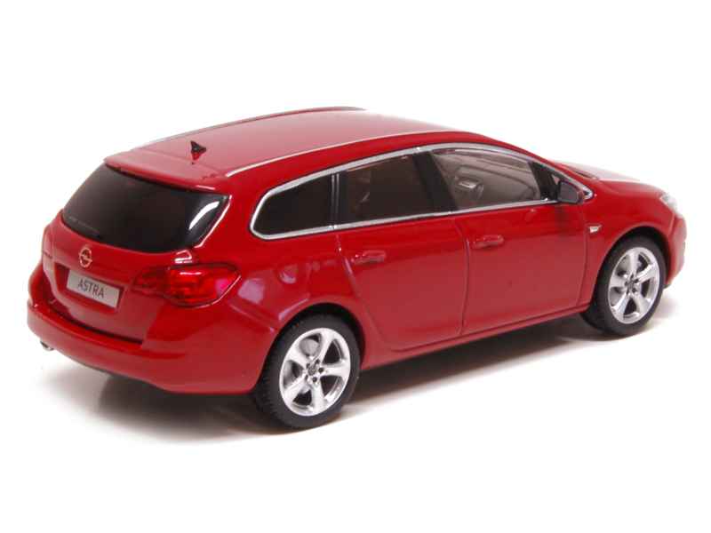 69330 Opel Astra J Sports Tourer 2011