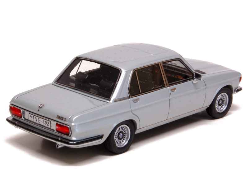 69434 BMW 3.0 S/ E03 1975