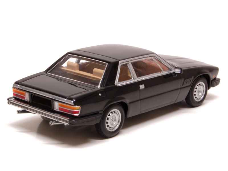 69541 Maserati Kyalami 1982