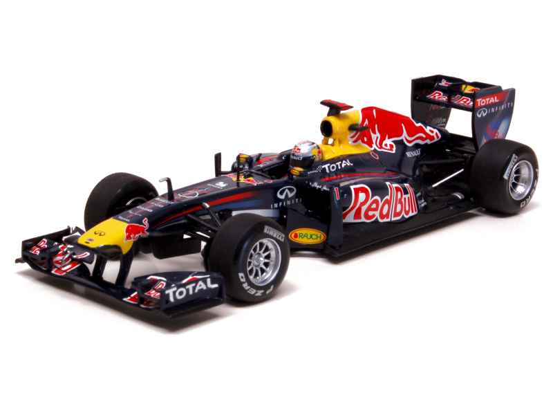 69673 Red Bull RB7 Renault Malaysia GP 2011
