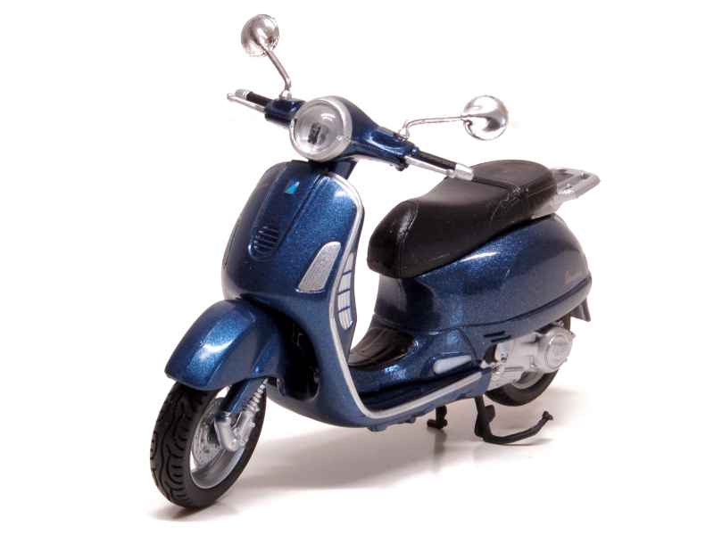69713 Vespa Granturismo 2003
