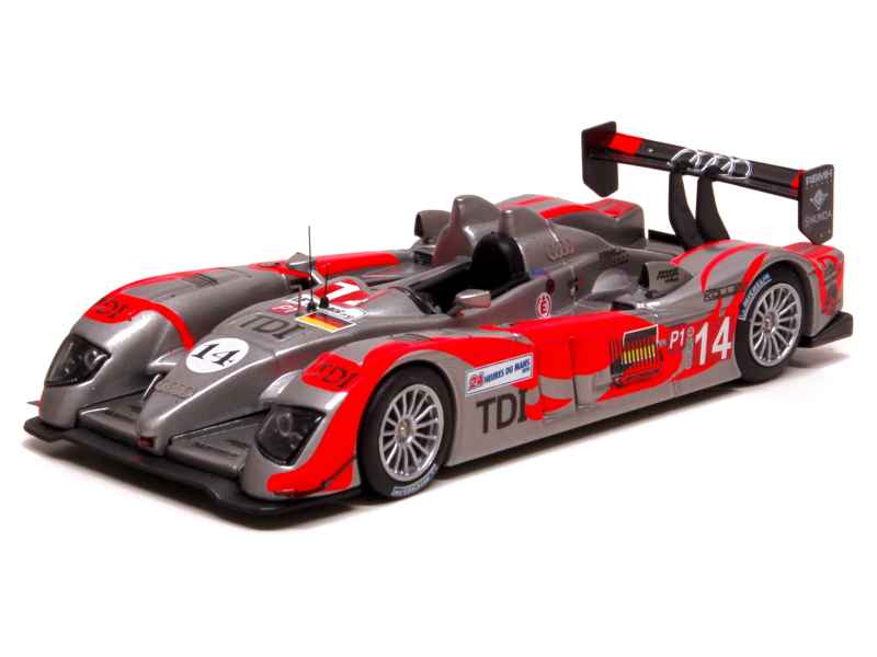69787 Audi R10 TDi Le Mans 2010