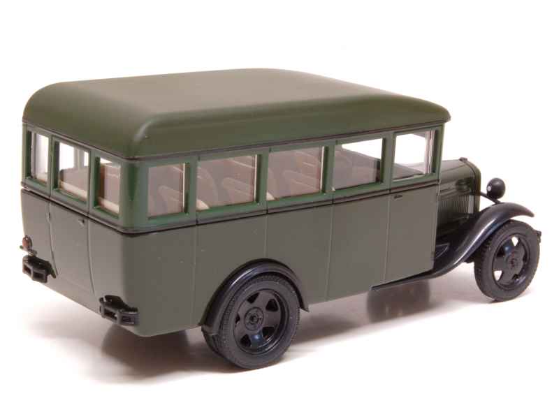 69807 GAZ 03-30 Autocar Militaire