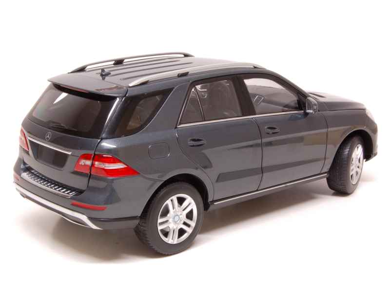 69996 Mercedes ML Class/ W166 2011