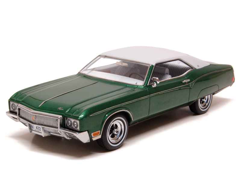 70203 Buick Riviera 1970