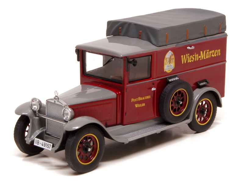 A collectible scale model Mercedes-Benz L 1000 from Premium ClassiXXs A collectible scale model Mercedes-Benz L 1000 from Premium ClassiXXs