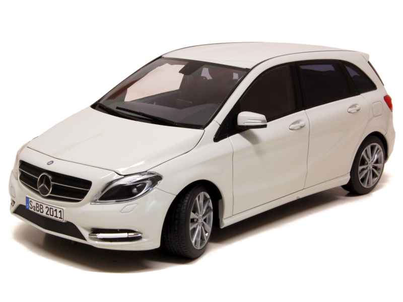 70296 Mercedes B Class 180/ W246 2011