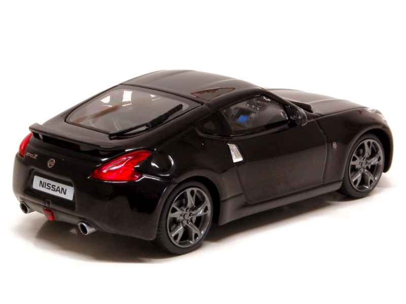 70303 Nissan 370Z GT Edition 2011