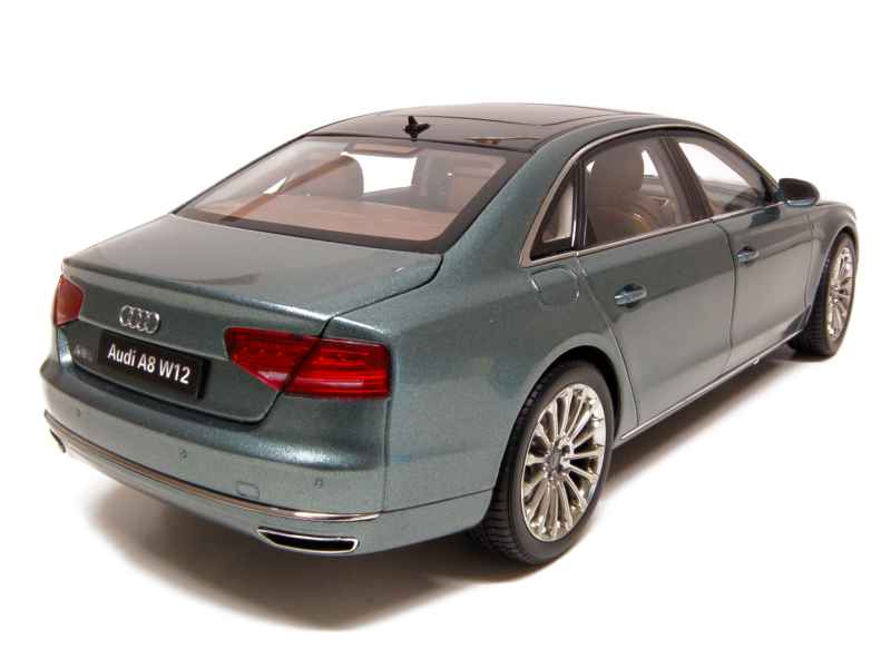 70506 Audi A8 L W12 2010