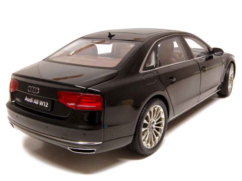 70507 Audi A8 L W12 2010