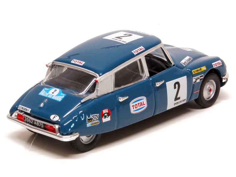 70686 Citroën DS21 Rally Maroc 1971