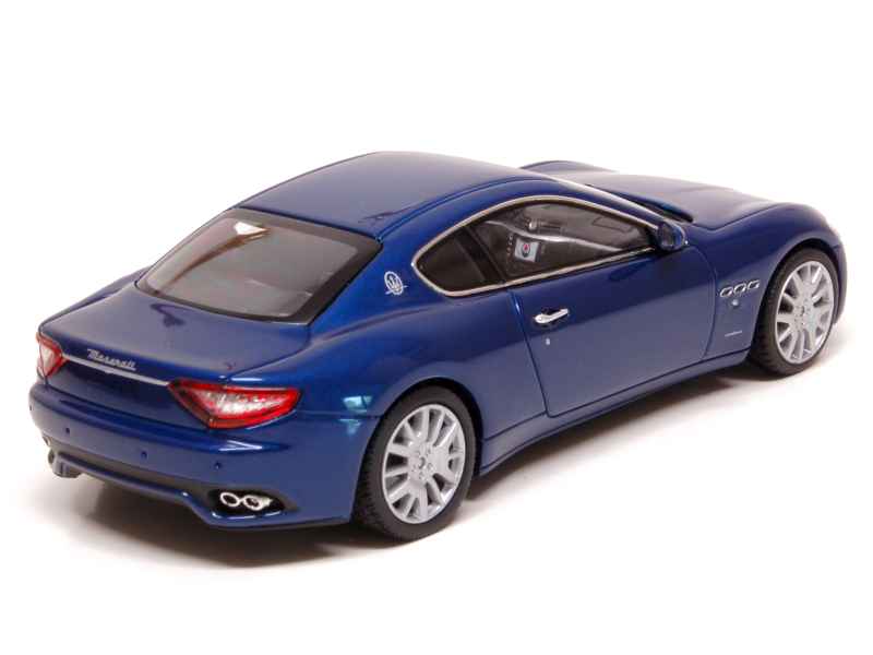 70821 Maserati GranTurismo 2008