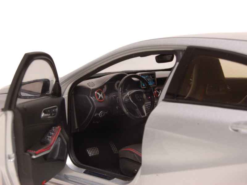 70953 Mercedes A Class Sport/ W176 2012