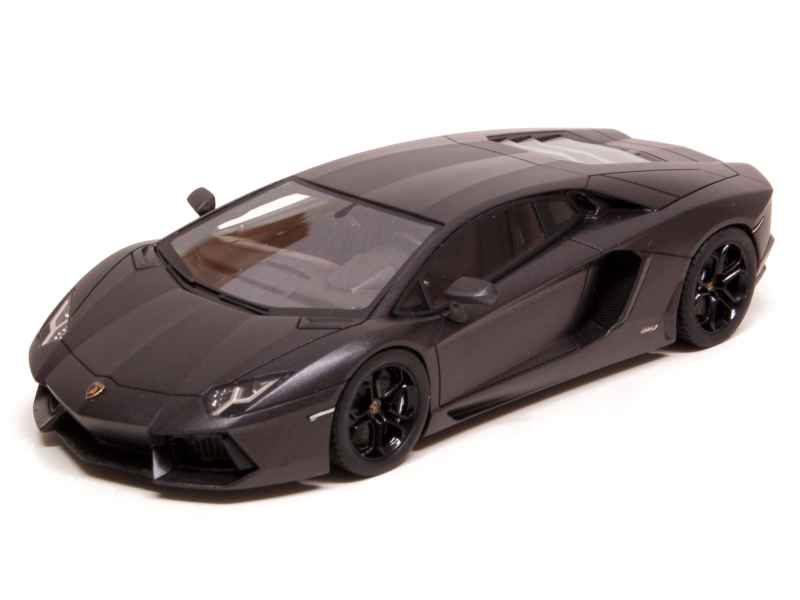 71022 Lamborghini Aventador LP 700-4 2011