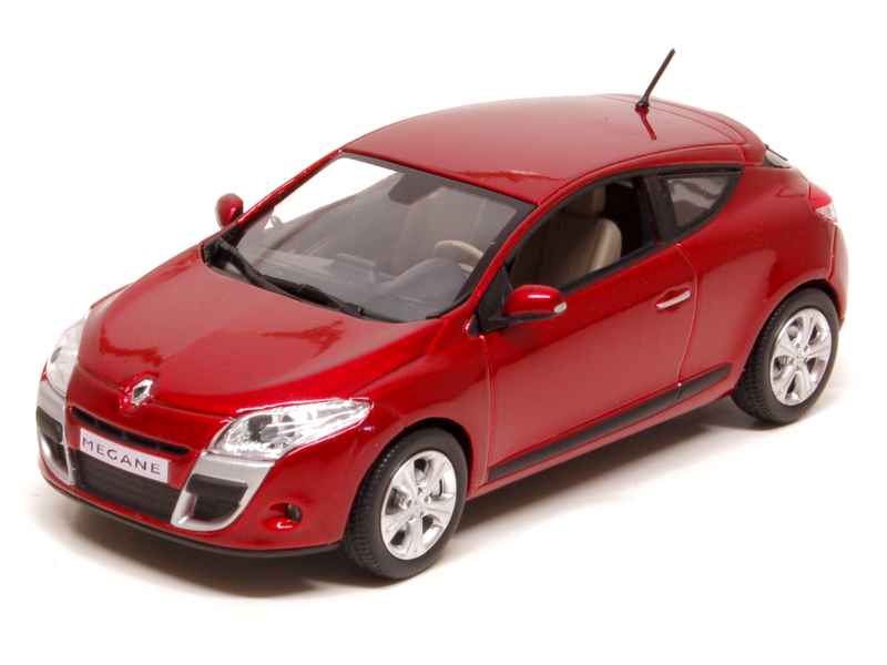 71352 Renault M&eacute;gane Coup&eacute; Concept/ Megane III Coup&eacute;