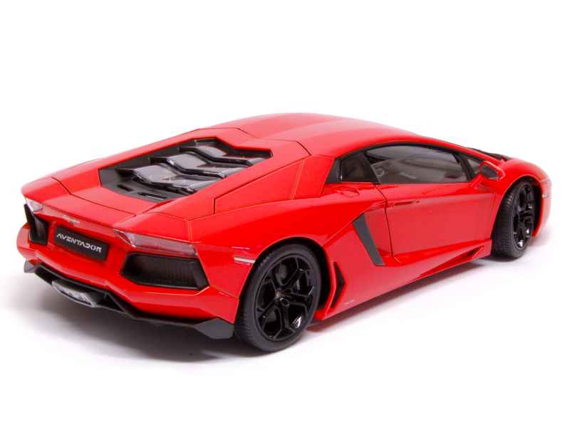 71867 Lamborghini Aventador LP 700-4 2012