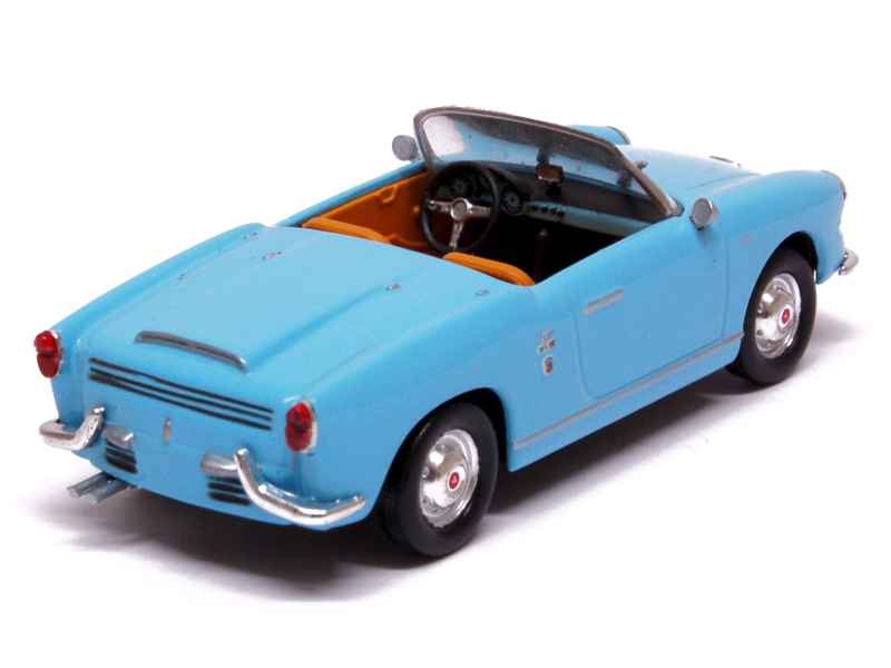 Cisitalia 202 cabriolet bleue (Esval) 1/43e