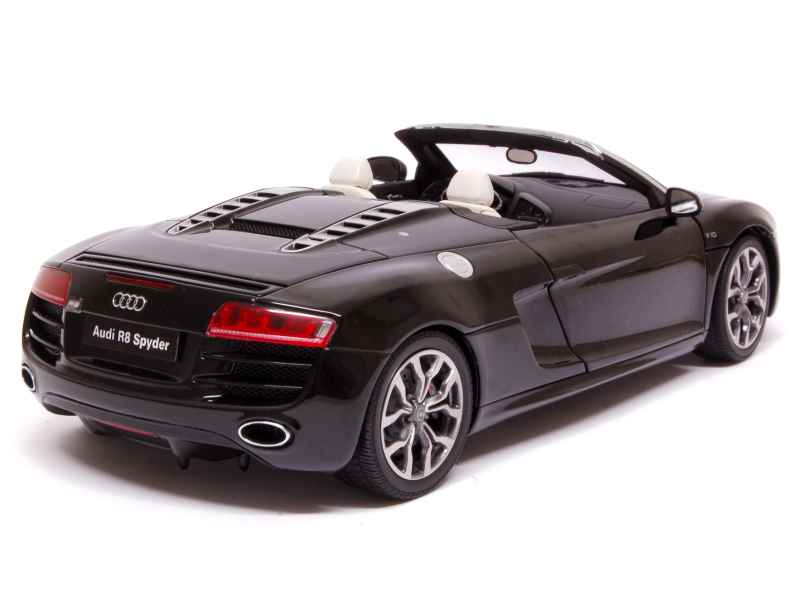 72156 Audi R8 5.2 FSI V10 Spyder 2009