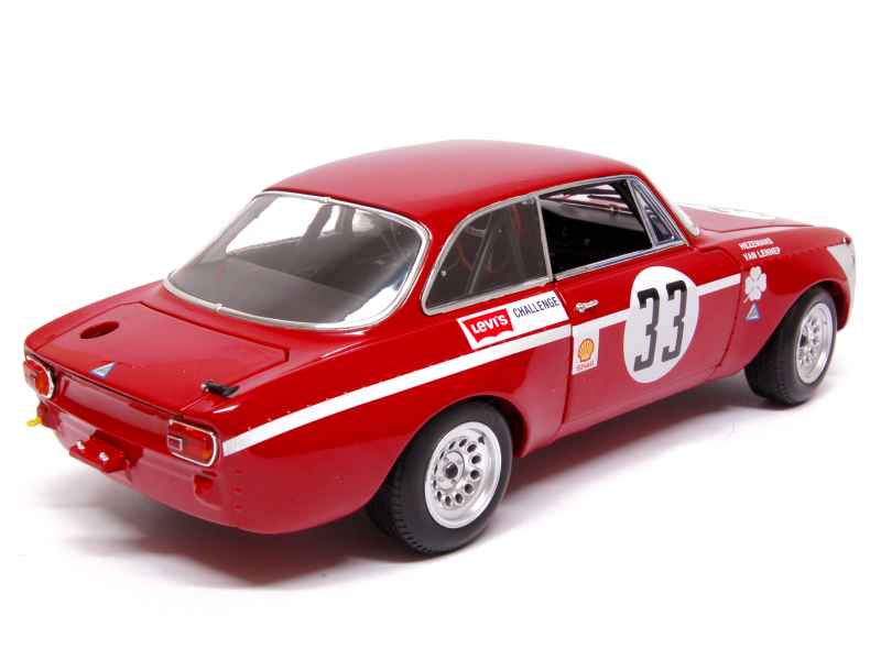 Miniature Minichamps 1/18 Alfa Romeo GTA 1300 Junior 1972, Neuve, Blanche Et Verte