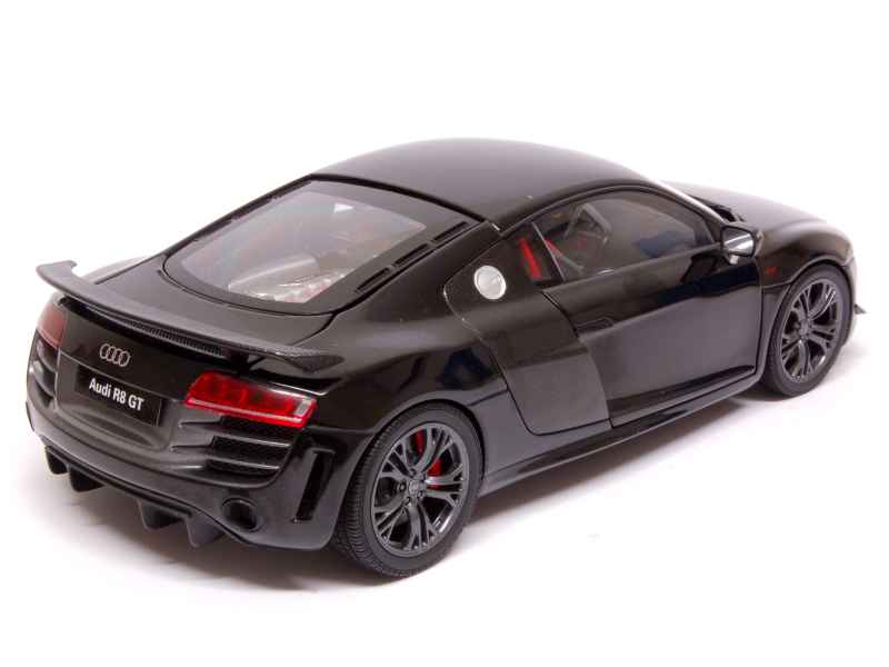 72533 Audi R8 GT 2010