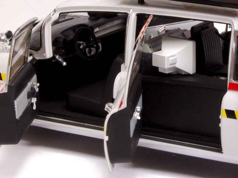 72624 Cadillac Ecto 1A Ghostbusters II