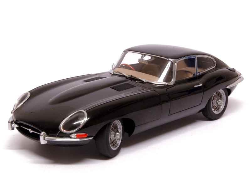 Kyosho Jaguar Type-E 3.8L Coupe 1:18 MK1 1961 dunkelgrün KYOKS08954DG