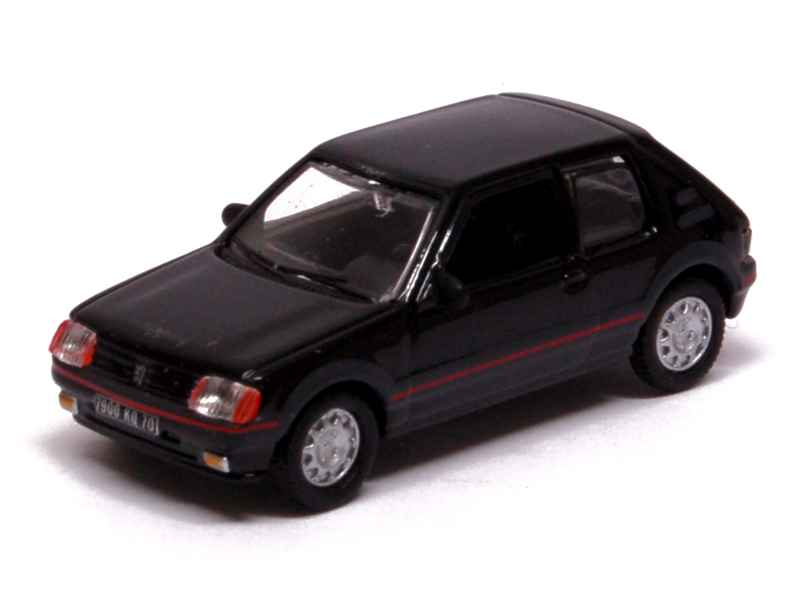 72767 Peugeot 205 GTi 1984
