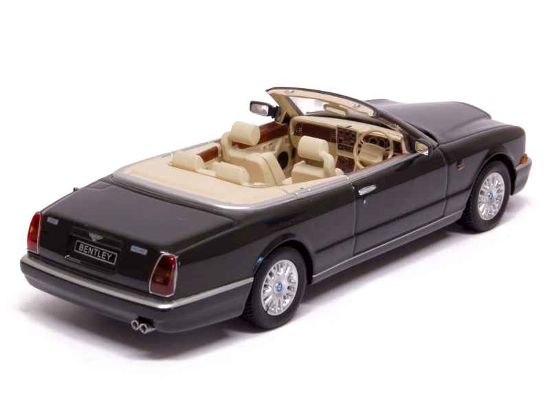 Miniatura chevrolet opala diplomata 1992 metal 1:43 em Promoção na