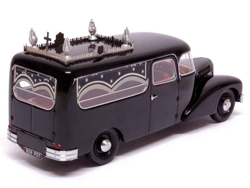73139 Citro&euml;n U23 Georjon Corbillard 1952