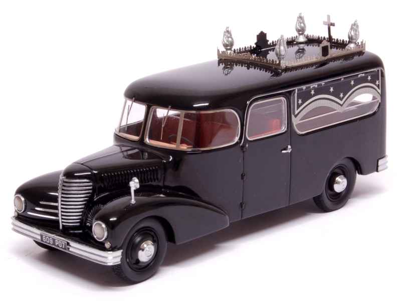 73139 Citro&euml;n U23 Georjon Corbillard 1952