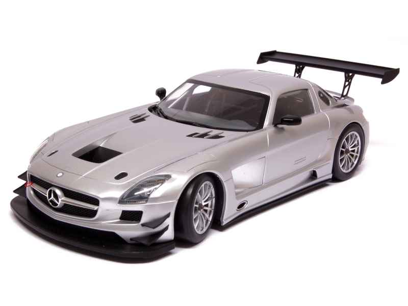 Maquette Mercedes SLS AMG Coupe 6.3 (C197) 2012 Argentée - Échelle 1:18, Modèle Miniature Maisto