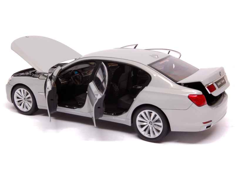 73274 BMW 750 Li/ F02 2009