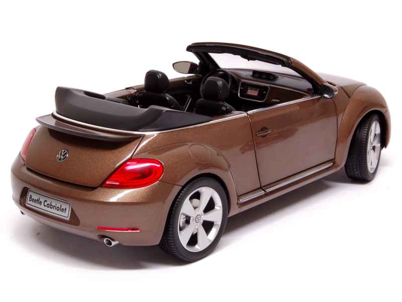 73281 Volkswagen New Beetle Cabriolet 2013