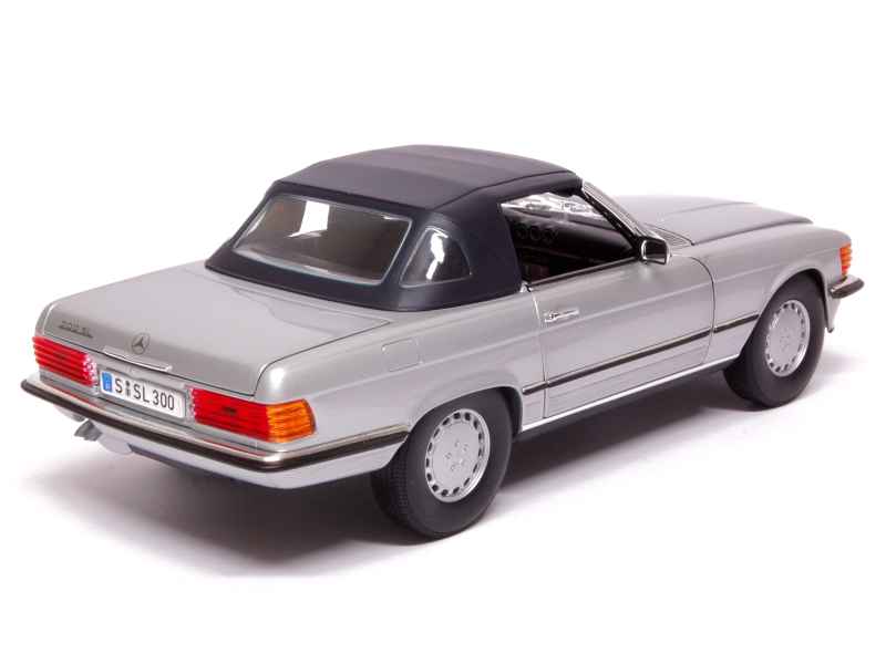 73397 Mercedes 300 SL/ R107 Cabriolet 1986