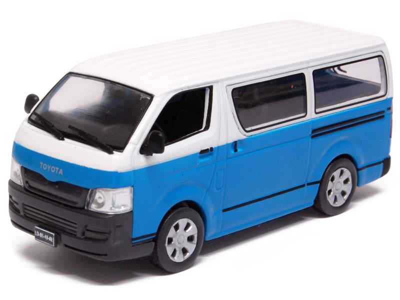 73577 Toyota Hiace Taxi Luanda 2004