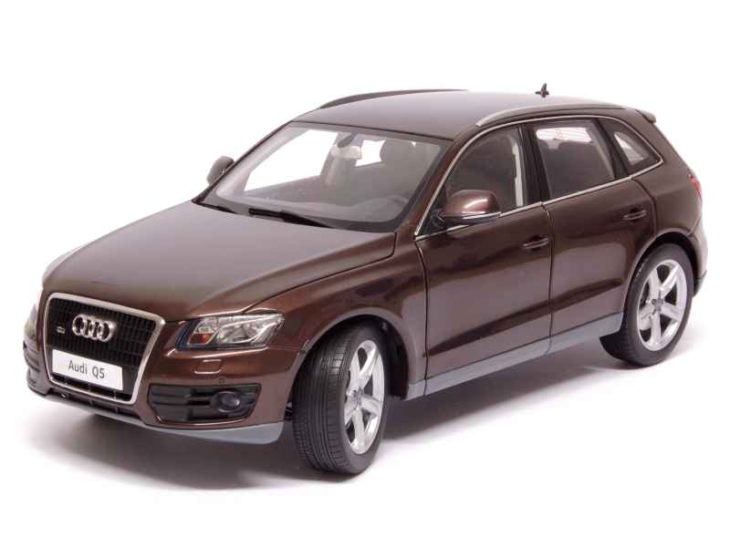 73667 Audi Q5 2008