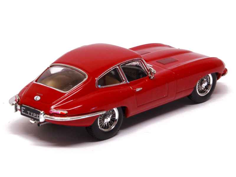 Jaguar Type E 1961 – Échelle 1/18 – Burago Italie – Modèle de