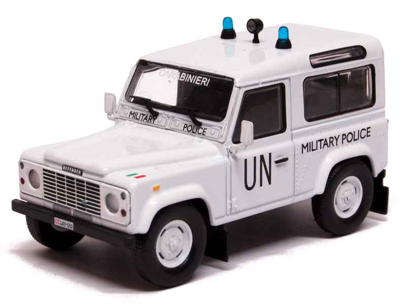 73975 Land Rover Defender 90 Carabinieri 1998