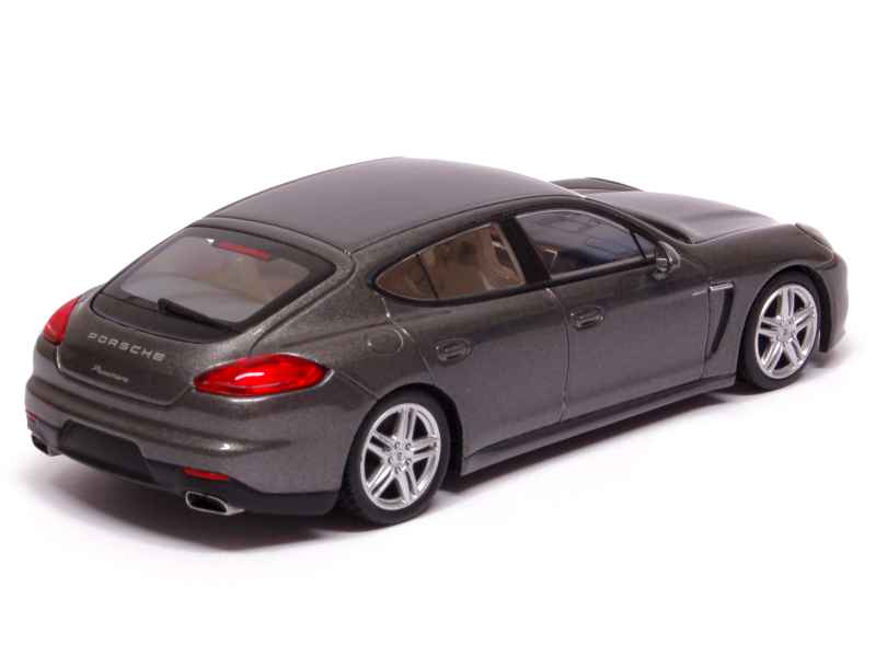 74215 Porsche Panamera Diesel 2013