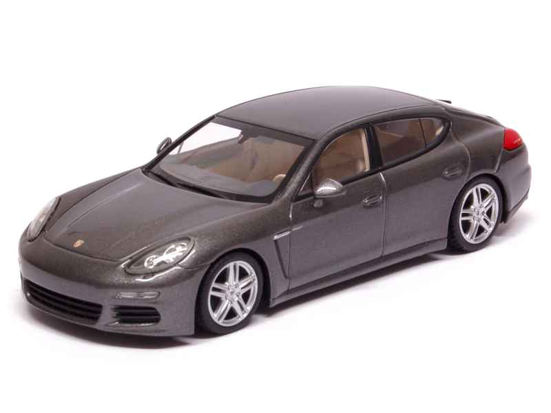 74215 Porsche Panamera Diesel 2013