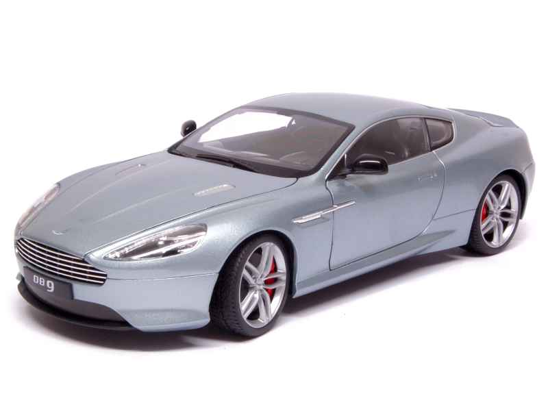 74418 Aston Martin DB9 Coupé 2012