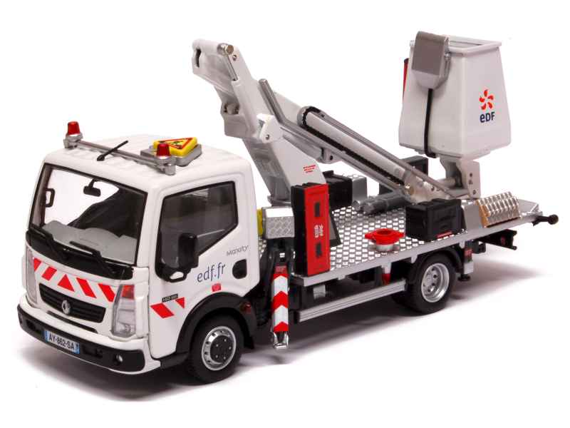 74665 Renault Maxity Nacelle EDF