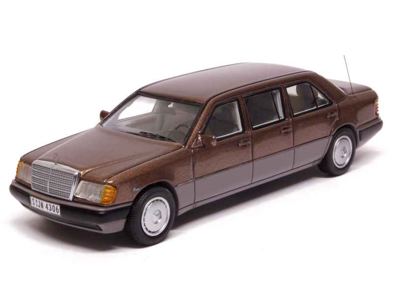 75275 Mercedes 250 Lang/ W124 Limousine 1990