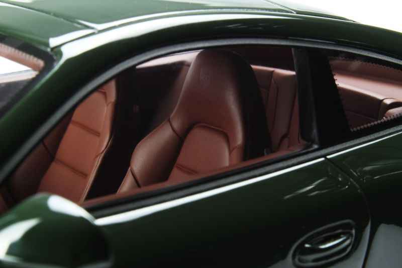 75841 Porsche 911/991 Carrera Club Coupé 2013