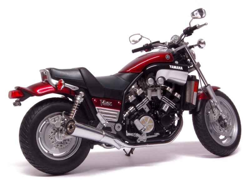Yamaha Vmax (1993) | Yamaha | Motorräder Maßstab 1:12 | Minichamps