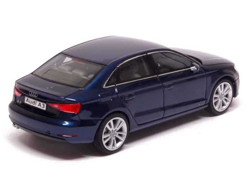 75926 Audi A3 Limousine 2013