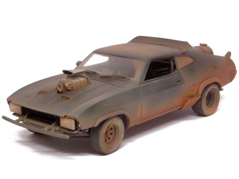 MAD MAX 2 : THE ROAD WARRIOR INTERCEPTOR MUDDY VERSION LE#818 1:18